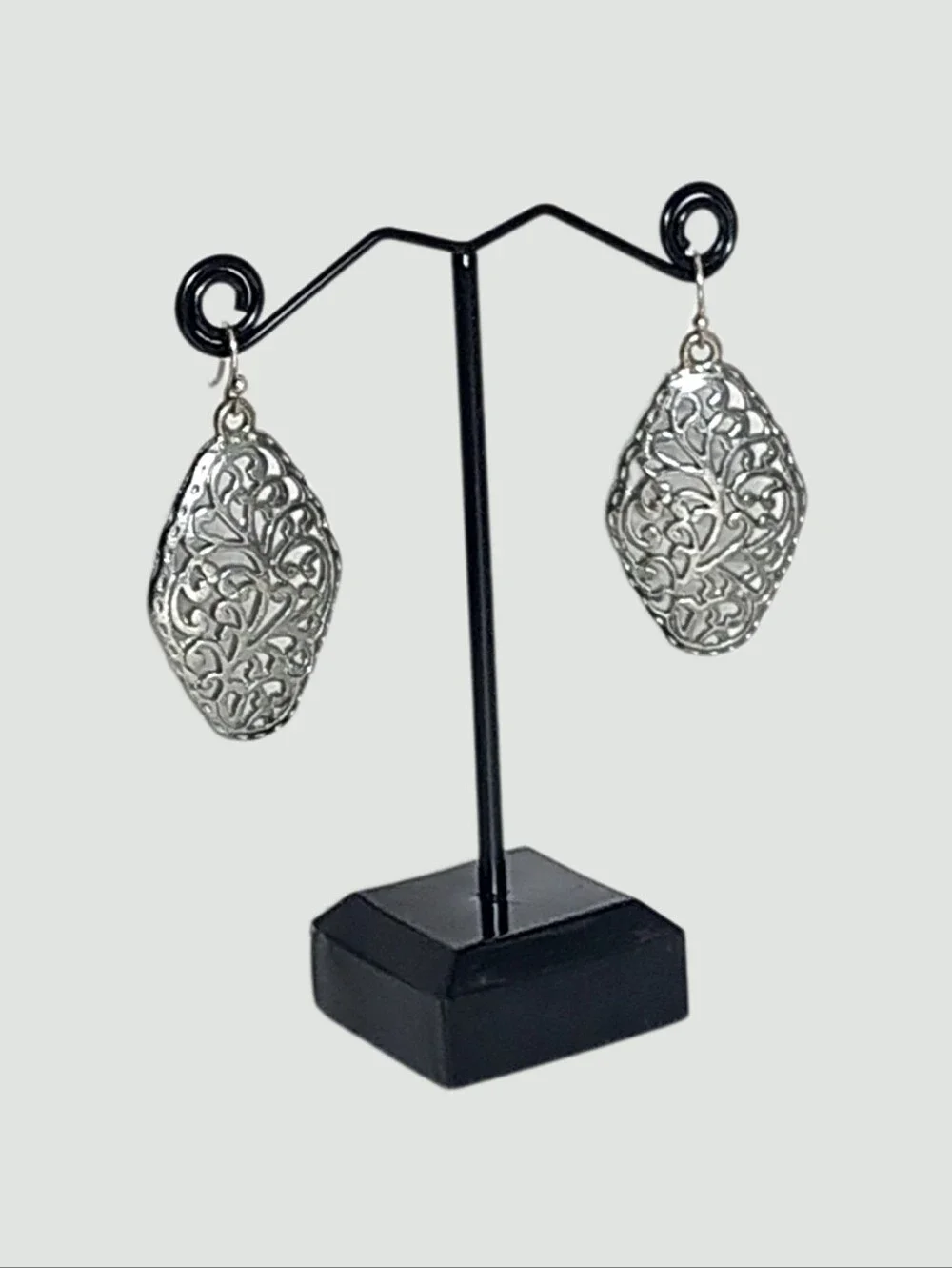 Silver Tone Dangling Earrings 1.5'